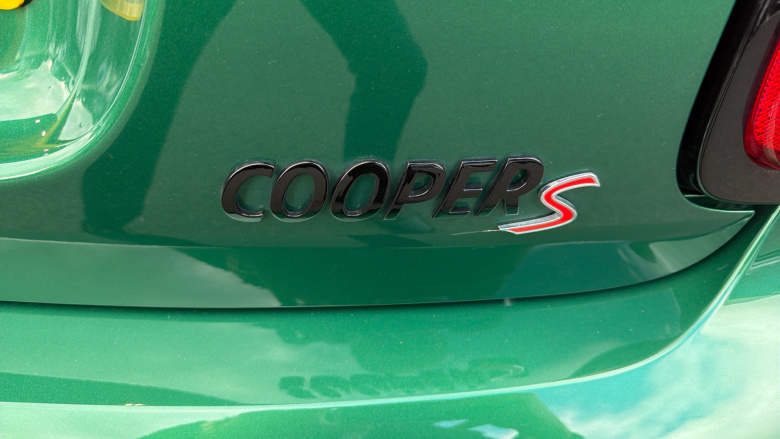 MINI Hatchback 2.0 Cooper S Sport 5dr Auto Petrol Hatchback